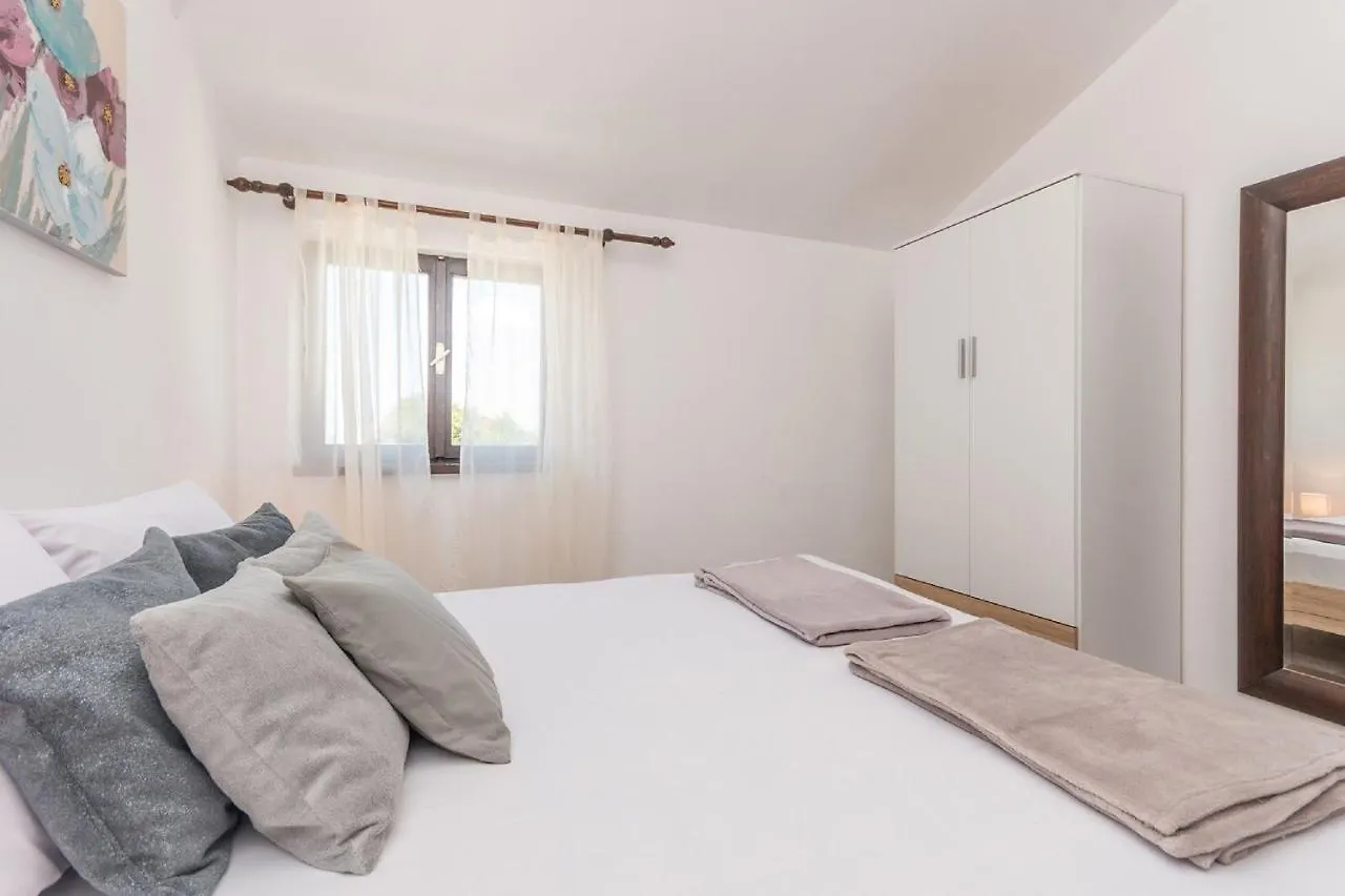 Apartment Lucija Biograd Na Moru Κροατία